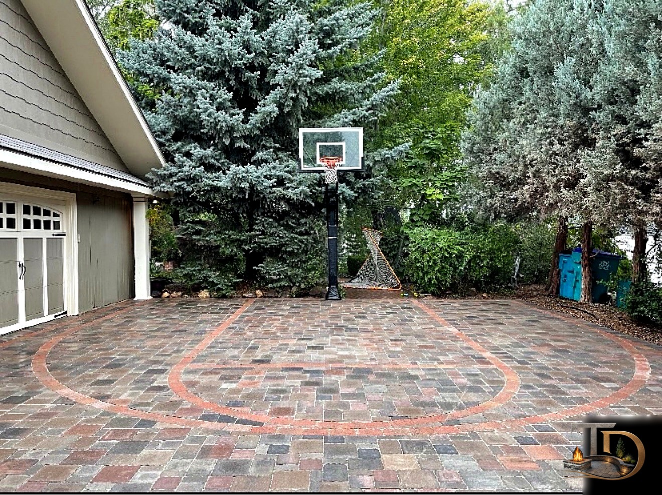 Backyard sport court with basketball hoop
