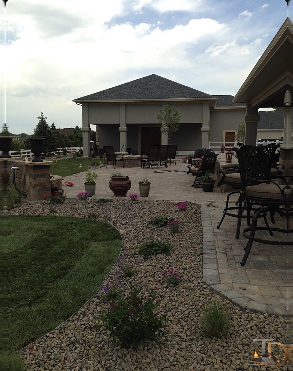 Maintained fire pit and paver patio